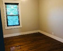 WALK TO EITHER MONCTON HOSPITAL- BRIGHT 1 BEDROOM APARTMENT - Photo 3