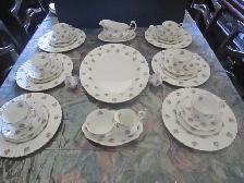 Royal Albert FORGET-ME-NOT ROSE fine bone china set for 6