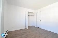 Large 2 BDRM & Den in Old Strathcona! Large Balcony! - Photo 5