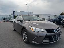 2015 Toyota Camry Hybrid - Photo 3