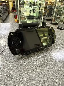 PSP 1001 System With 32GB Memory card
