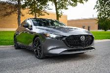 2024 Mazda3 Sport GT Turbo AWD | Clean Carfax | $28,888 - Photo 2