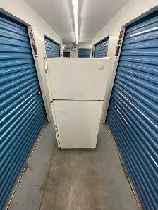 WHITE TOP FREEZER FRIDGE 30" - Photo 4