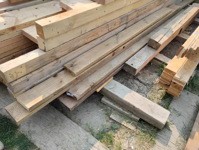 Used 4 x 4 Lumber  -Untreated & Treated