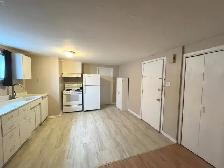 $1489 — 720 SQFT 1-BEDROOM APARTMENT — OTTAWA WEST. PARKING INCL - Photo 2