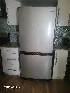 Samsung Fridge 31 inch