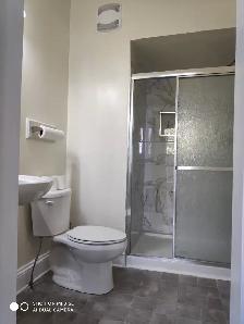 Two bedroom apartment, Centre town, $1800, Sept 1 - Photo 6