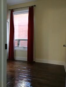 Two bedroom apartment, Centre town, $1800, Sept 1 - Photo 11