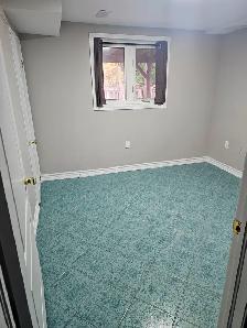 1 bedroom Legal walkout /basement apartment - Photo 2