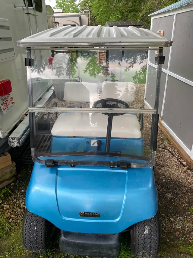1998 Yamaha G16A gas golf cart