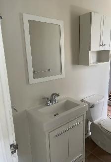 2 bedroom   sunroom for rent - Photo 5