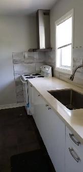 St Catharines - ROOMS FOR RENT - Pen Center - for 1 and 2 people - Photo 2