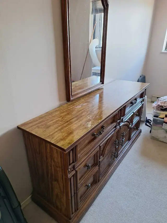 older (40 yrs) dresser w/ mirror