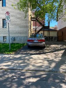 Outdoor parking for rent in downtown Ottawa - Photo 2