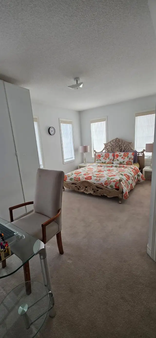 Private room for Rent -895 per month