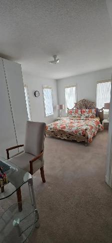 Private room for Rent -895 per month