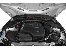 2022 BMW 335i 330i xDrive | New Tires | Premium Essentials Pkg | - Photo 7