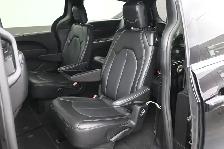 2025 Chrysler Pacifica Select - Call 902-466-9550 Leather Interi - Photo 17