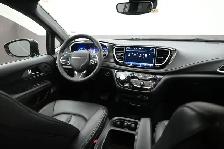 2025 Chrysler Pacifica Select - Call 902-466-9550 Leather Interi - Photo 22