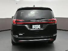 2025 Chrysler Pacifica Select - Call 902-466-9550 Leather Interi - Photo 31