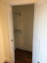 Bargain Luxury!  Clean, Quiet, Student Room By NAIT.  Util Incl. - Photo 3