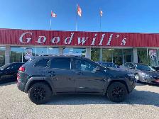 2016 Jeep Cherokee TRAILHAWK, CLEAN CARFAX, LEATHER, REMOTE STAR