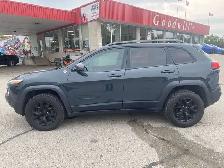 2016 Jeep Cherokee TRAILHAWK, CLEAN CARFAX, LEATHER, REMOTE STAR - Photo 6