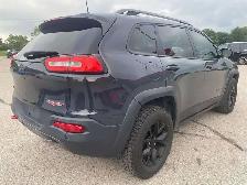 2016 Jeep Cherokee TRAILHAWK, CLEAN CARFAX, LEATHER, REMOTE STAR - Photo 10