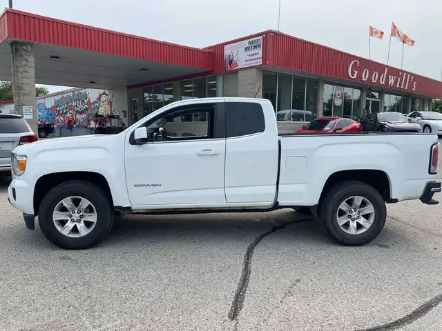 2017 GMC Canyon 2WD SLE