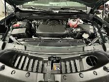 2026 GMC Yukon AT4 - Photo 9