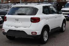 2025 Hyundai Venue PREFERRED - Photo 4