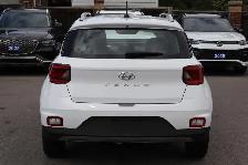 2025 Hyundai Venue PREFERRED - Photo 6