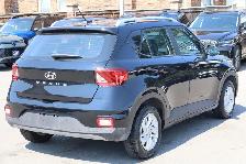 2025 Hyundai Venue PREFERRED - Photo 4