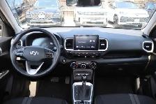 2025 Hyundai Venue PREFERRED - Photo 8