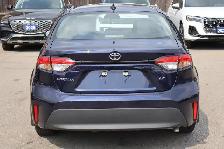 2025 Toyota Corolla LE With Sunroof - Photo 3