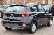 2025 Hyundai Venue PREFERRED - Photo 3
