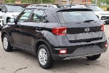 2025 Hyundai Venue PREFERRED - Photo 6