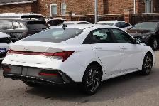 2025 Hyundai Elantra Preferred WITH SUNROOF - Photo 4