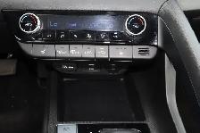 2025 Hyundai Elantra Preferred WITH SUNROOF - Photo 9