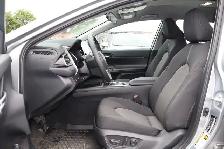 2022 Toyota Camry HYBRID LE - Photo 14