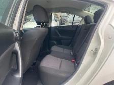 2010 Mazda 3 GX - Photo 8