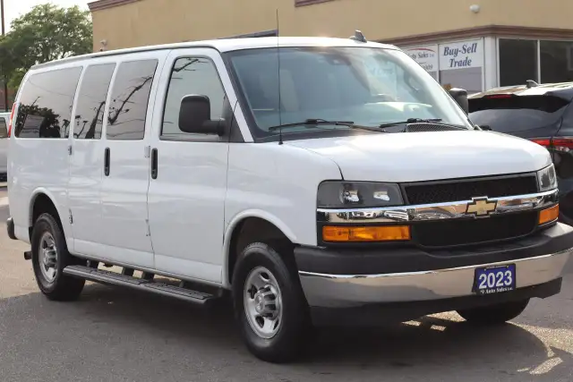 2023 Chevrolet Express RWD 3500 135' LT 12 passenger