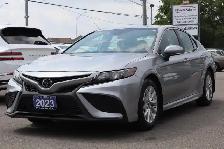 2023 Toyota Camry SE - Photo 2