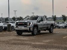 2026 GMC Sierra 3500HD SLE - Photo 4