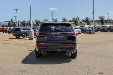 2026 GMC Acadia Denali Ultimate - Photo 7
