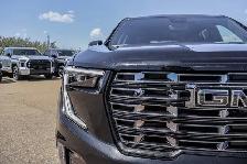 2026 GMC Acadia Denali Ultimate - Photo 11