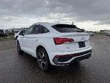 2023 Audi Q5 Sportback Progressiv 45 Quattro / LOADED! / LOW KM! - Photo 4