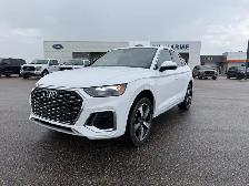 2023 Audi Q5 Sportback Progressiv 45 Quattro / LOADED! / LOW KM! - Photo 6