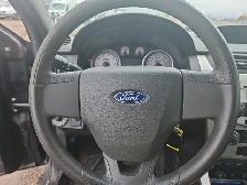 2011 Ford Focus - Photo 18