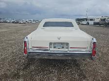 1987 Cadillac Brougham - Photo 4